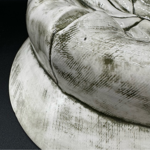 Ceramic Page Boy Cap Decor Dish - Picture 6 of 17